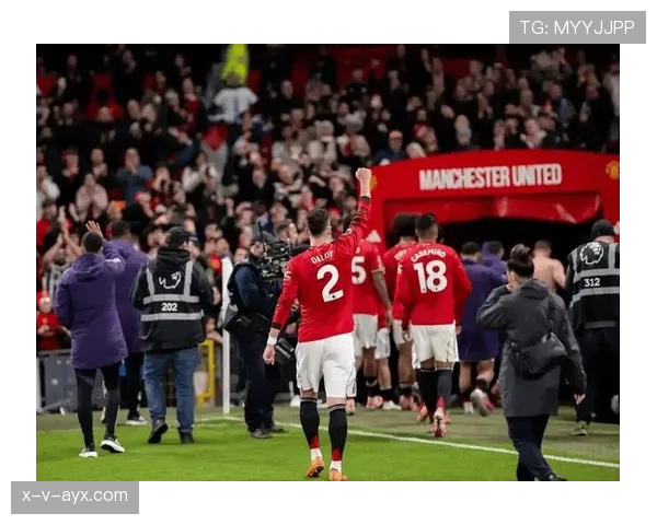 英超新赛季前瞻:重磅引援重塑争冠格局,明星球员转会引爆球队阵容回暖 英超新赛季前瞻:重磅引援重塑争冠格局,明星球员转会引爆球队阵容回暖