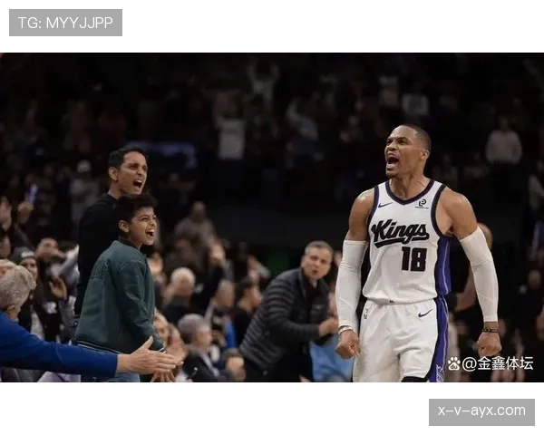 卢顿城主帅罗布·爱德华兹展望新赛季目标，球队状态引关注