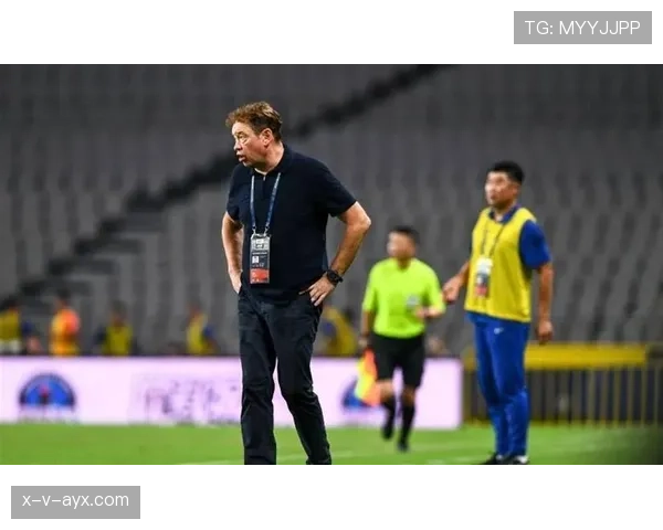 上海申花动荡内幕：战术混乱与高层分歧加剧，昔日豪门恐跌出争冠行列！